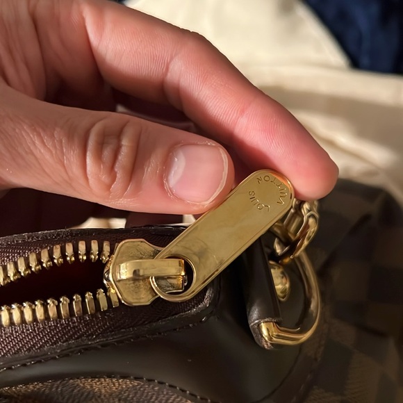 Louis Vuitton DAMIER TREVI GM HANDBAG - Picture 15 of 16